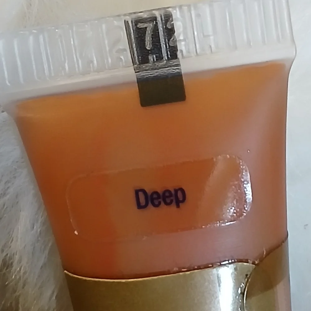 SeneGence Color Concealer in Deep